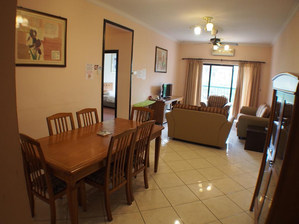 Apartment Kk Vacation Apartments-marina Court - And Get Cash Rebate