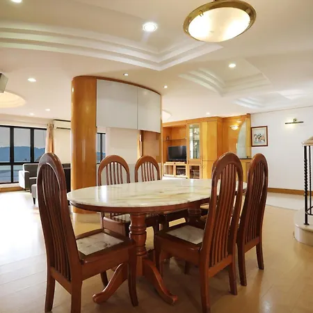 Kk Vacation Apartments-Marina Court - Stay And Get Cash Rebate Kota Kinabalu Exterior photo
