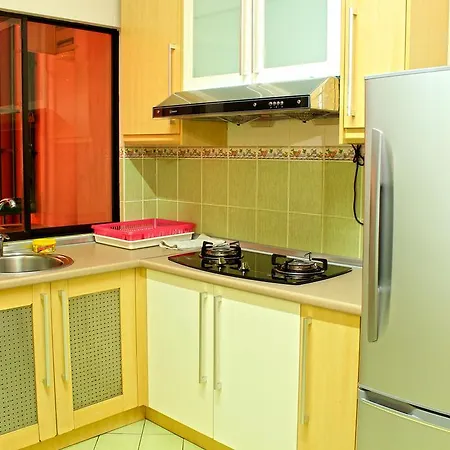 Kk Vacation Apartments-Marina Court - Stay And Get Cash Rebate Kota Kinabalu Room photo