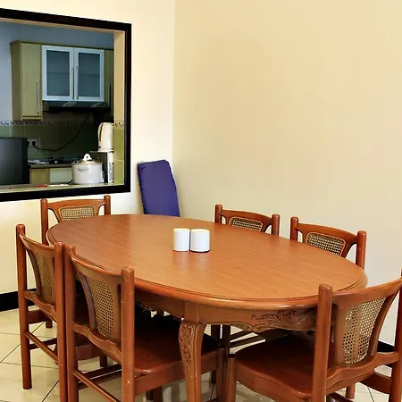 Kk Vacation Apartments-Marina Court - Stay And Get Cash Rebate Kota Kinabalu Room photo